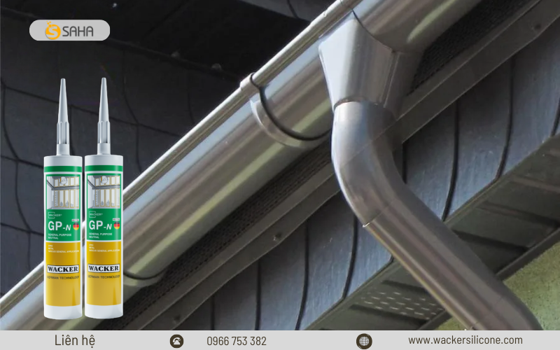 Keo wacker GP-N trám khe tiếp giáp vị trí máng xối nối với ống thoát nước